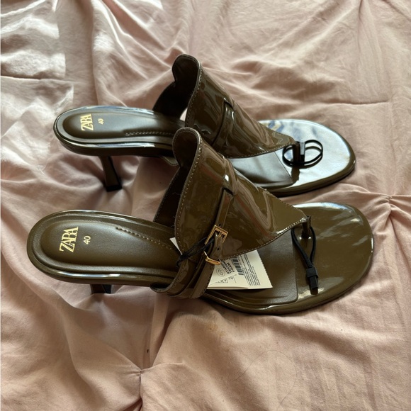Zara Heeled Sandals with Buckle - Picture 3 of 4